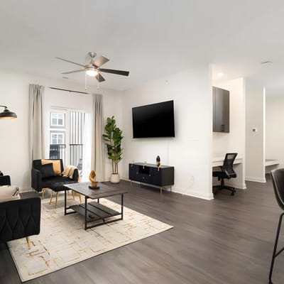 20 mins DT| Sleeps 5 | Illustrious Haven Spacious Gym